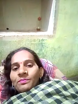Khusbu77A online show from 12.20.25