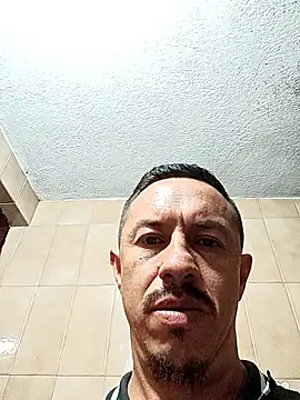 L hotcream online show from 03.10.26