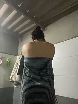 Snapshot of Misu088 chatting on 12.18.25 Misu088 online show from 12.18.25