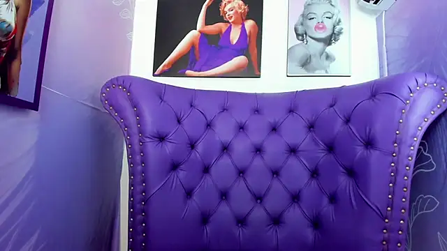 Snapshot of amarantha__milk2 chatting on 04.24.26 amarantha milk2 online show from 04.24.26