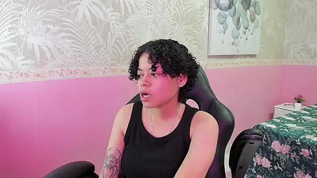 Snapshot of Sasha_Venom chatting on 05.14.26 Sasha Venom online show from 05.14.26