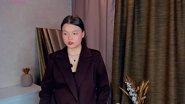 Snapshot of WindyAske chatting on 12.18.25 WindyAske online show from 12.18.25