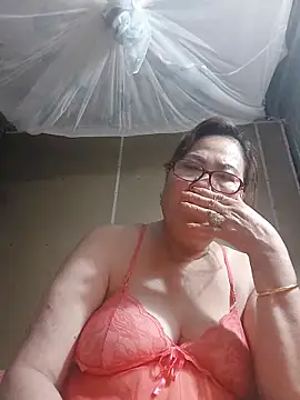 Snapshot of cuncon7700 chatting on 03.20.26 cuncon7700 online show from 03.20.26