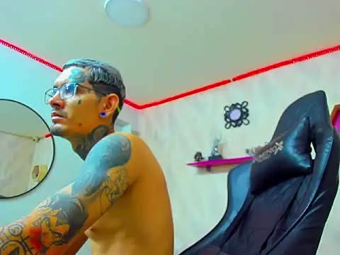 Boy tatto77 online show from 02.02.26