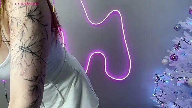 BIG BOOBS KARALIN online show from 12.22.25