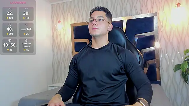 Noah Clarkk online show from 03.03.26