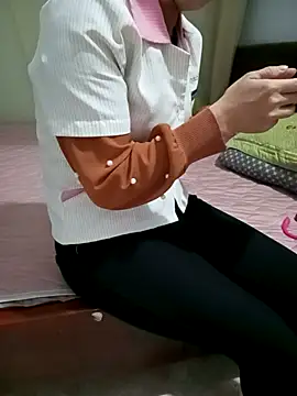 Snapshot of Sweet-Berryy chatting on 01.15.26 Sweet-Berryy online show from 01.15.26