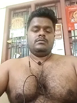 Snapshot of yourwellman chatting on 04.10.26 yourwellman online show from 04.10.26