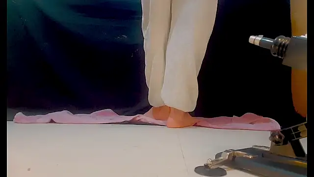 Frys96 online show from 12.23.25