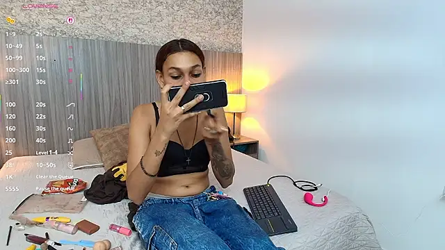 zoe bermudez online show from 02.20.26