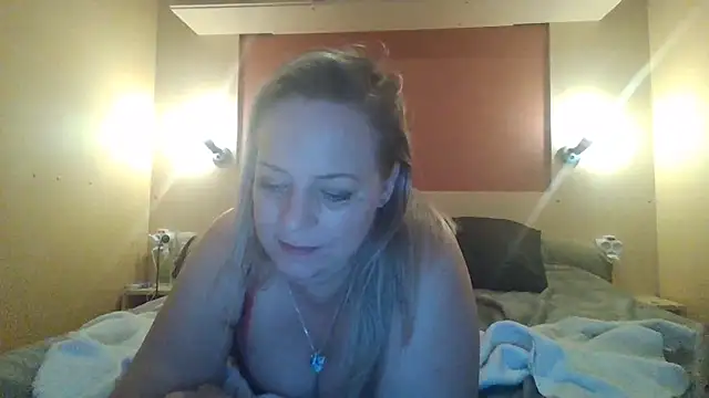 Miss-Chupagirly online show from 01.15.26