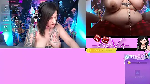 Snapshot of -N0V4- chatting on 12.23.25 -N0V4- online show from 12.23.25