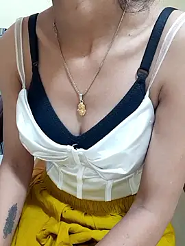 Snapshot of Anjali680 chatting on 02.19.26 Anjali680 online show from 02.19.26