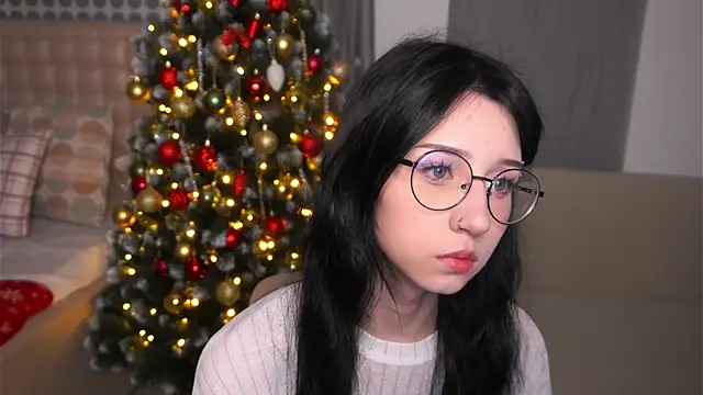 DeliaLoma online show from 01.08.26