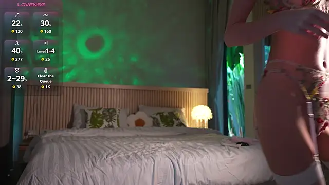 Snapshot of YourNaughtyMiss chatting on 02.06.26 YourNaughtyMiss online show from 02.06.26