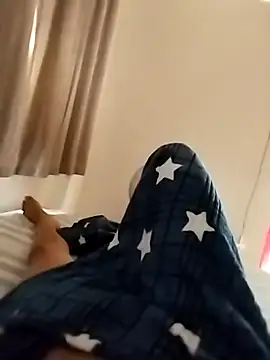 Snapshot of sexback11 chatting on 12.20.25 sexback11 online show from 12.20.25