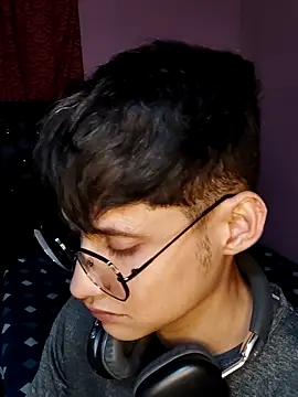 Axell-1997 online show from 12.19.25