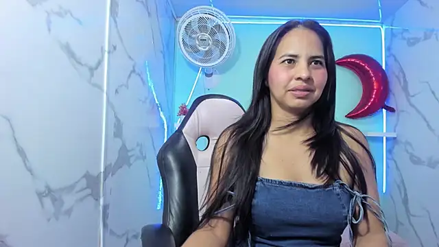 nicol ross19 online show from 02.03.26