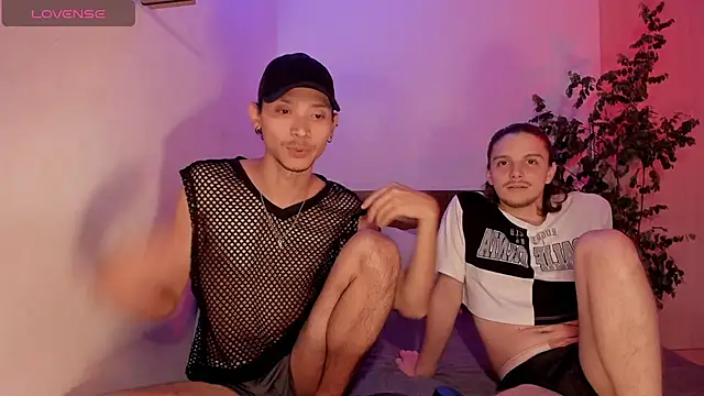 Theo Damon online show from 12.22.25