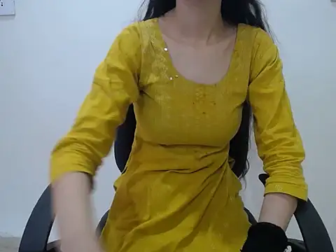 Farhana beautyfull online show from 04.14.26