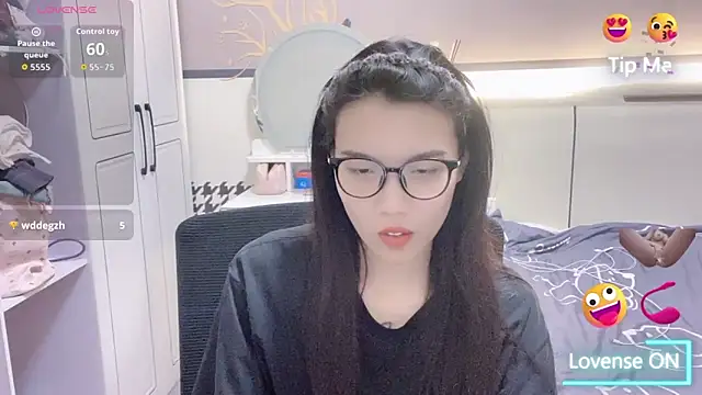 zhnmjx2025 online show from 04.11.26