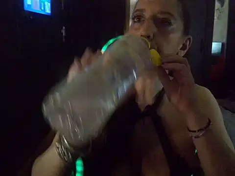 labelgecoquine online show from 04.07.26