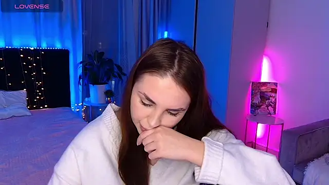 Snapshot of Ketty_Lee chatting on 12.19.25 Ketty Lee online show from 12.19.25