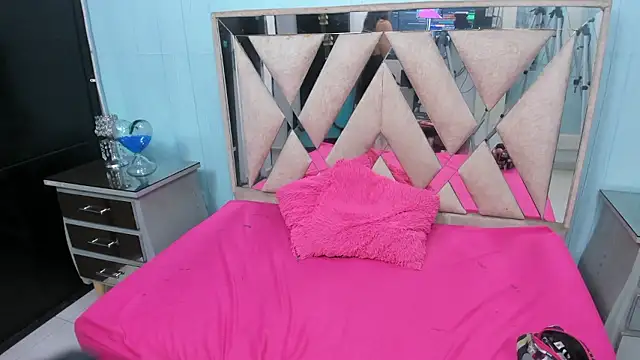 Snapshot of carolina_canndy chatting on 01.09.26 carolina canndy online show from 01.09.26