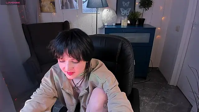 SarahShelby online show from 02.06.26