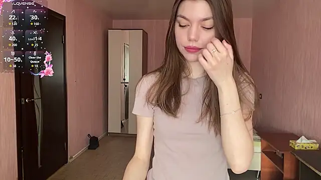 Snapshot of NeidaGowing chatting on 03.06.26 NeidaGowing online show from 03.06.26