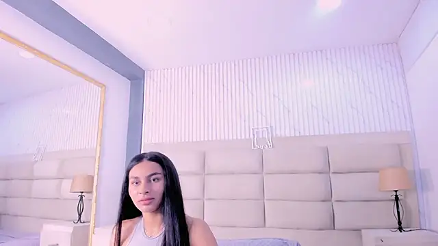 ManuelaEvans  online show from 01.17.26