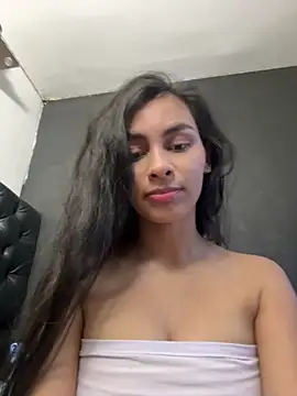 ManuelaEvans  online show from 03.10.26