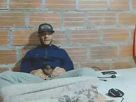 Snapshot of Alphamaster_92 chatting on 02.18.26 Alphamaster 92 online show from 02.18.26