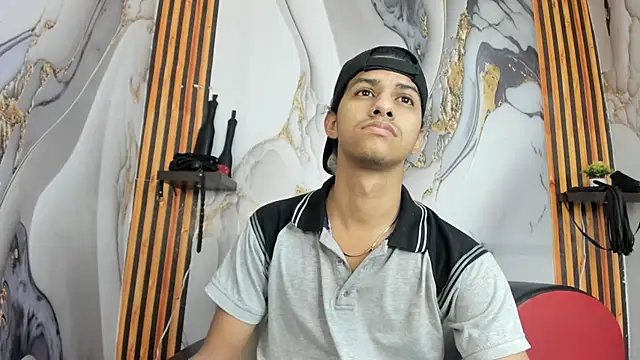 Victor LatinBoy online show from 01.15.26