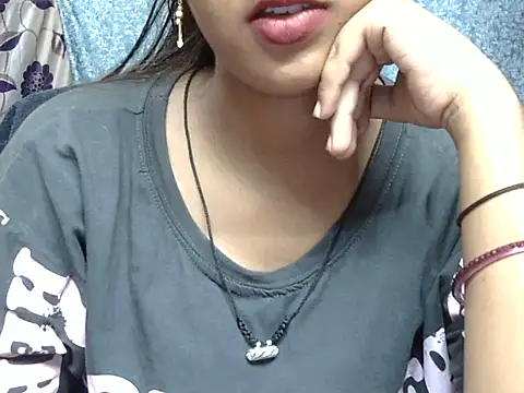 cute Dirty Diva online show from 06.28.26