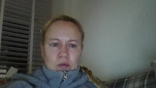 Snapshot of jennyblondeuk chatting on 02.23.26 jennyblondeuk online show from 02.23.26