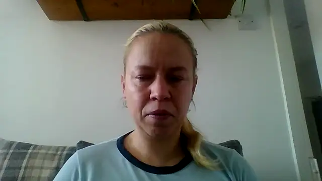 Snapshot of jennyblondeuk chatting on 02.28.26 jennyblondeuk online show from 02.28.26