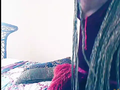 Snapshot of PrincessJoanna chatting on 12.21.25 PrincessJoanna online show from 12.21.25