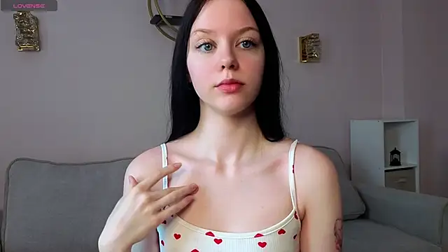 ElmiraShivley online show from 02.18.26