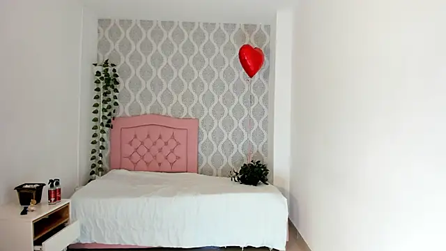 Zenith glow online show from 02.05.26