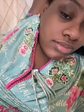 amorasecy online show from 04.29.26