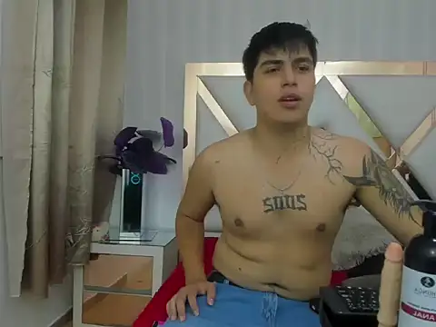 Snapshot of ThomasThund chatting on 01.09.26 ThomasThund online show from 01.09.26