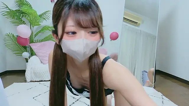 Snapshot of Kiki-jpn chatting on 06.27.26 Kiki-jpn online show from 06.27.26