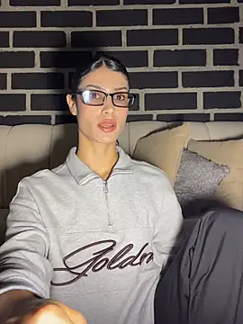 Godsfavorite19 online show from 02.05.26