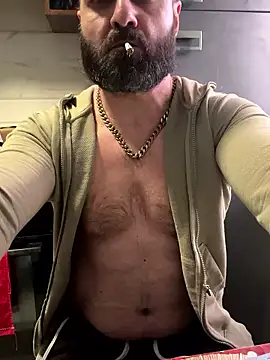 Snapshot of DamonSalvatore2 chatting on 01.08.26 DamonSalvatore2 online show from 01.08.26