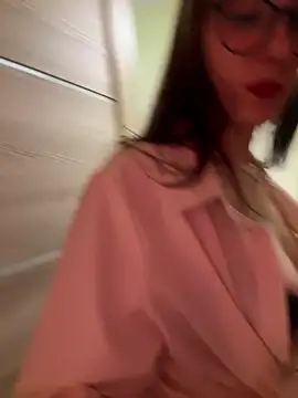 LuxBrunette  online show from 03.16.26