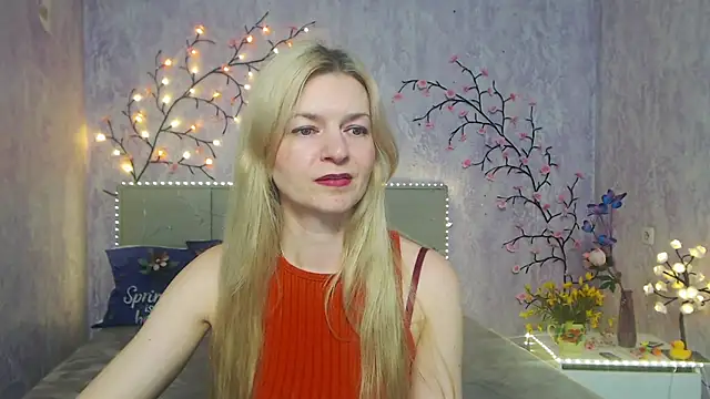 Snapshot of MelissaTyler chatting on 04.21.26 MelissaTyler online show from 04.21.26