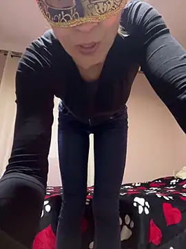 SexyMamiVee online show from 02.04.26