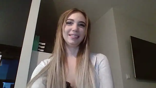 TeenLily online show from 01.19.26