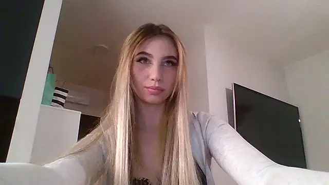 TeenLily online show from 02.18.26